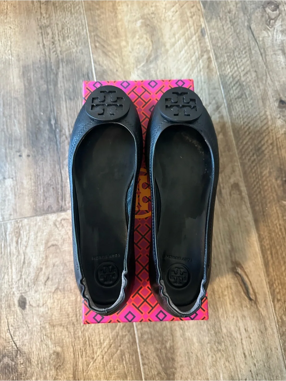 Tory Burch Black Minnie Travel Leather Logo Ballet Flats